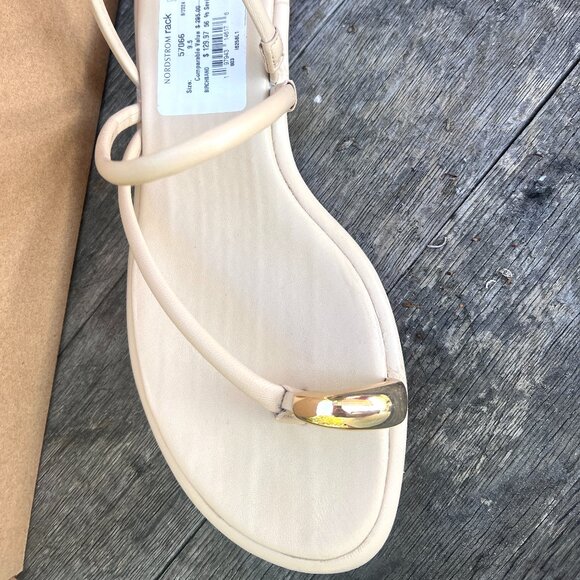 Vince Sandals - Leather - Lucila Birchsand - Like New - Size 9.5 - Picture 11 of 12